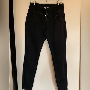 Hybrid & Company black jeans size 11